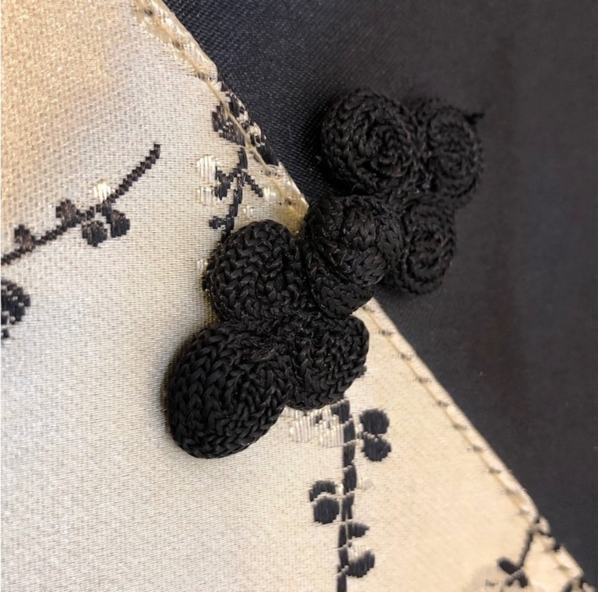 Vintage Black & Ivory Silken Bag