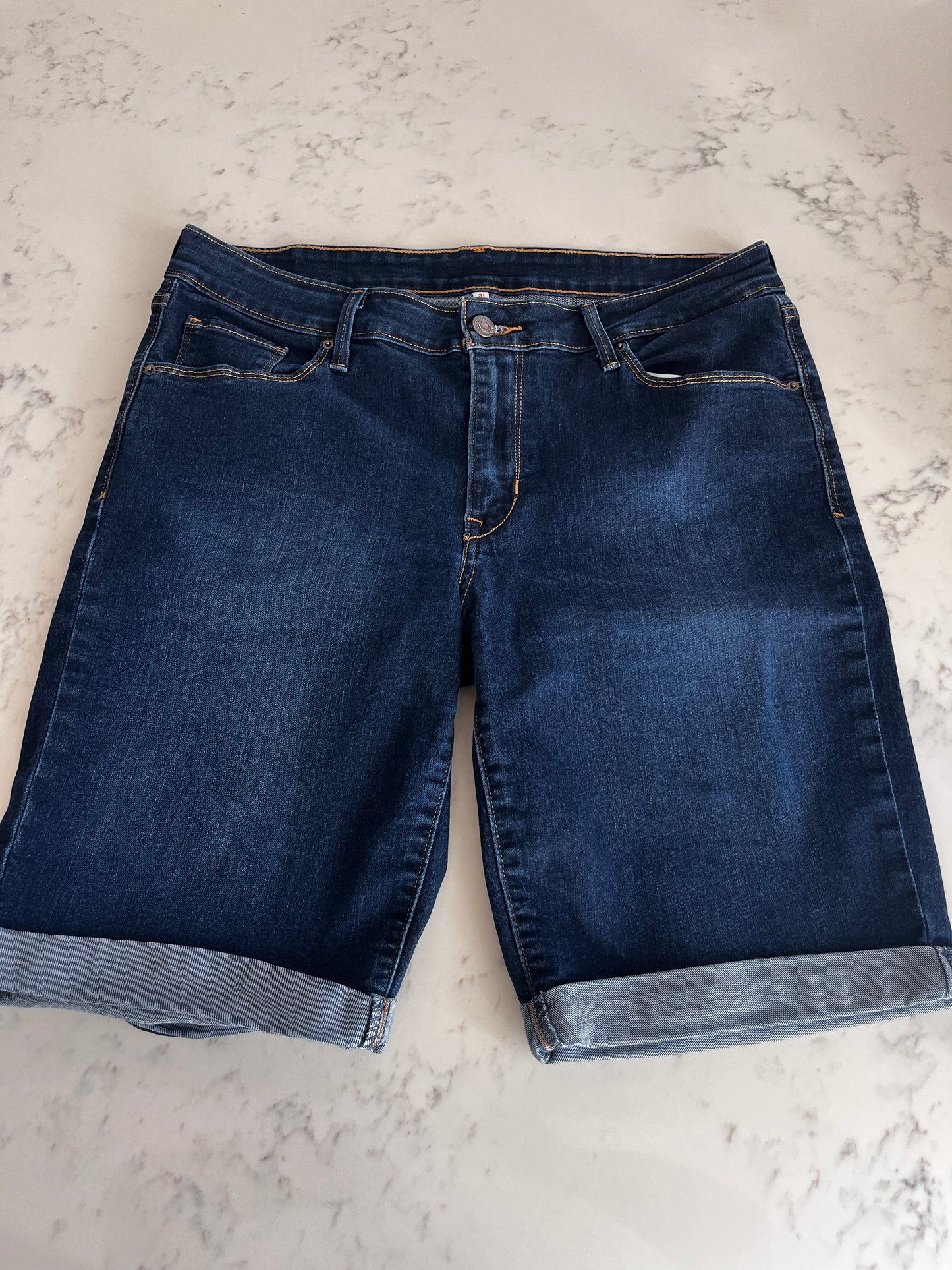 Levi’s Women’s Bermuda Shorts - Dark Wash