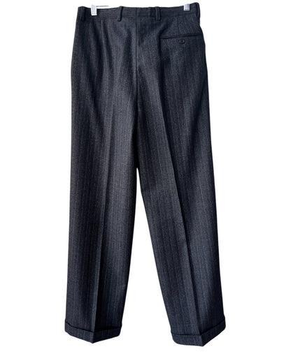 Vintage Giorgio Armani 2-piece Men’s Suit - 100% Wool in Colour Gray