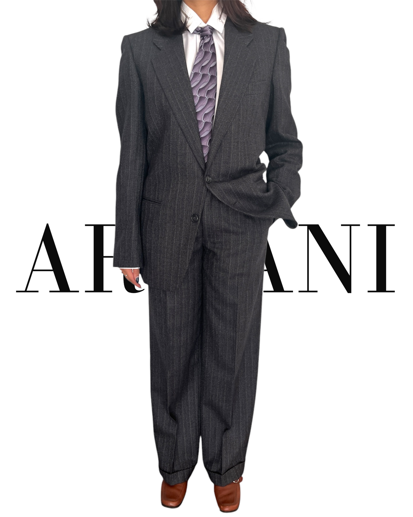 Vintage Giorgio Armani 2-piece Men’s Suit - 100% Wool in Colour Gray