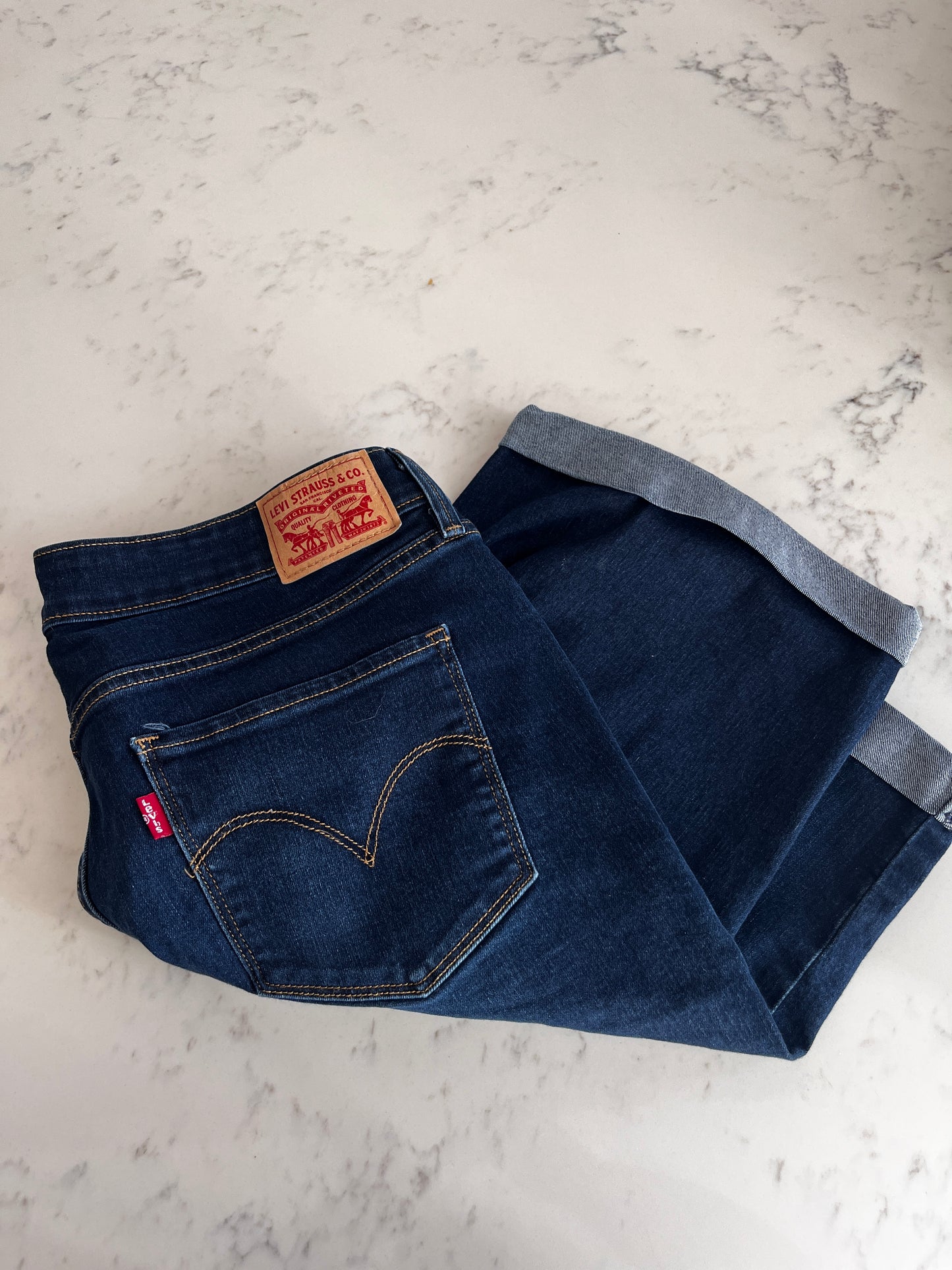 Levi’s Women’s Bermuda Shorts - Dark Wash