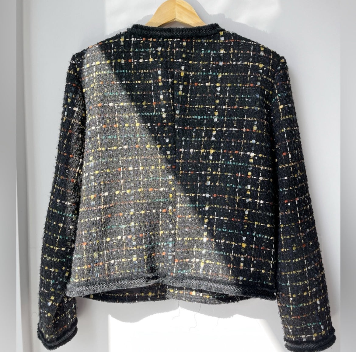 Tahari Black Collarless Tweed Blazer