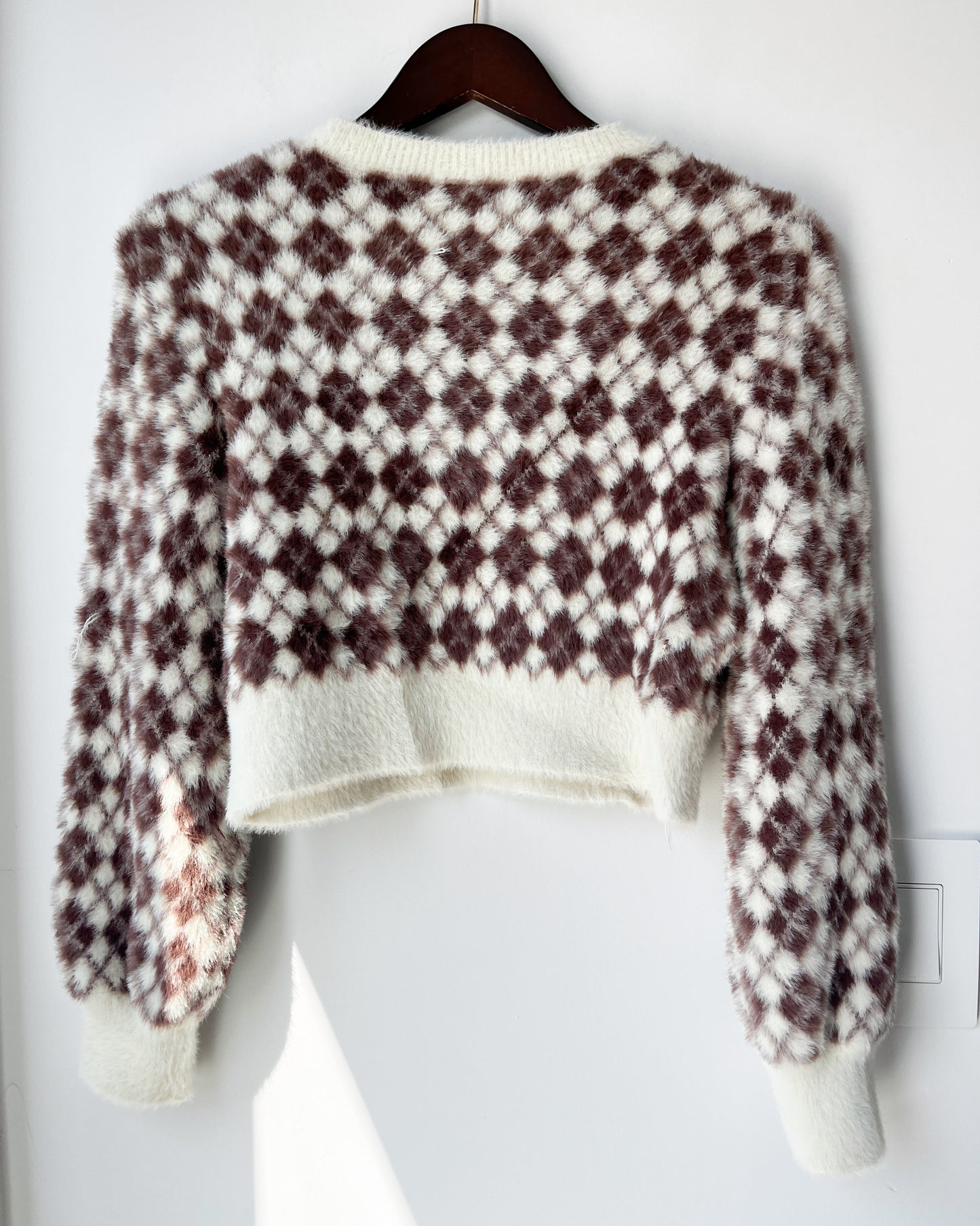 Aritzia Sunday Best Kitten Argyle Cropped Sweater
