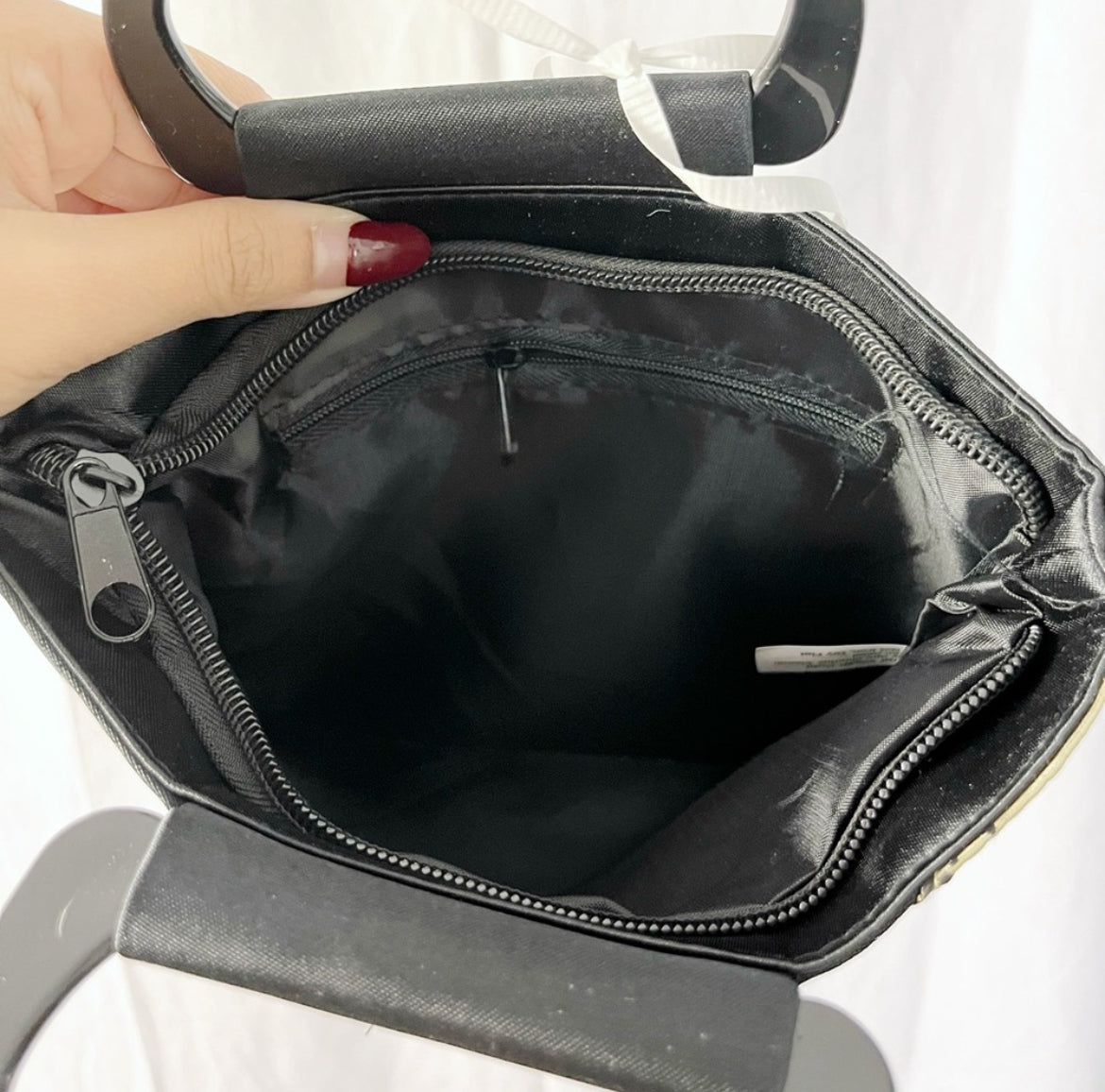 Vintage Black & Ivory Silken Bag