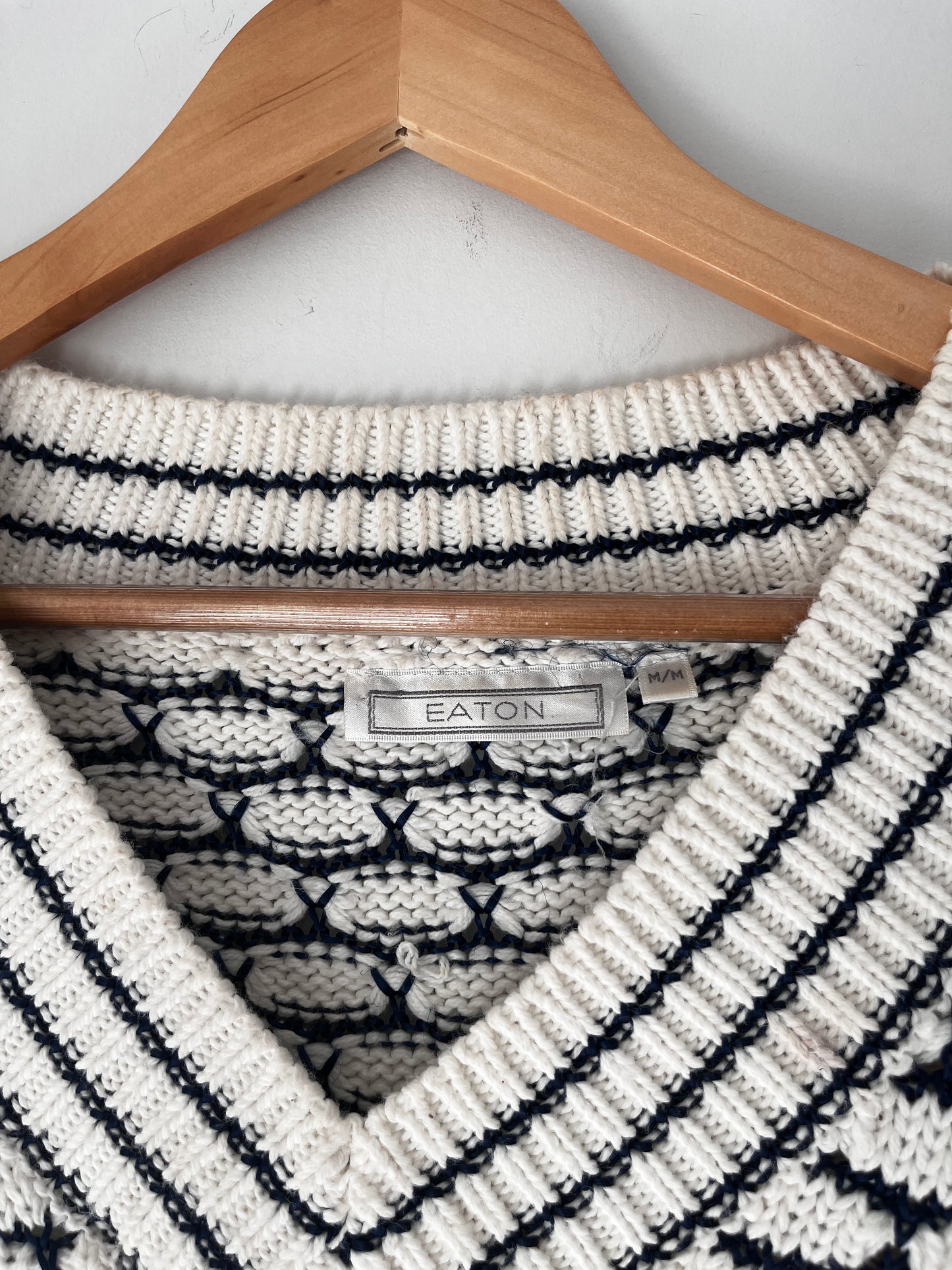 Vintage Eaton White Navy V-neck Jumper