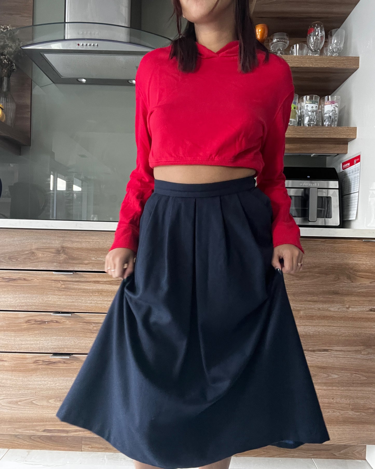 Vintage Pleated Worsted Wool Midi Skirt with Pockets - Navy