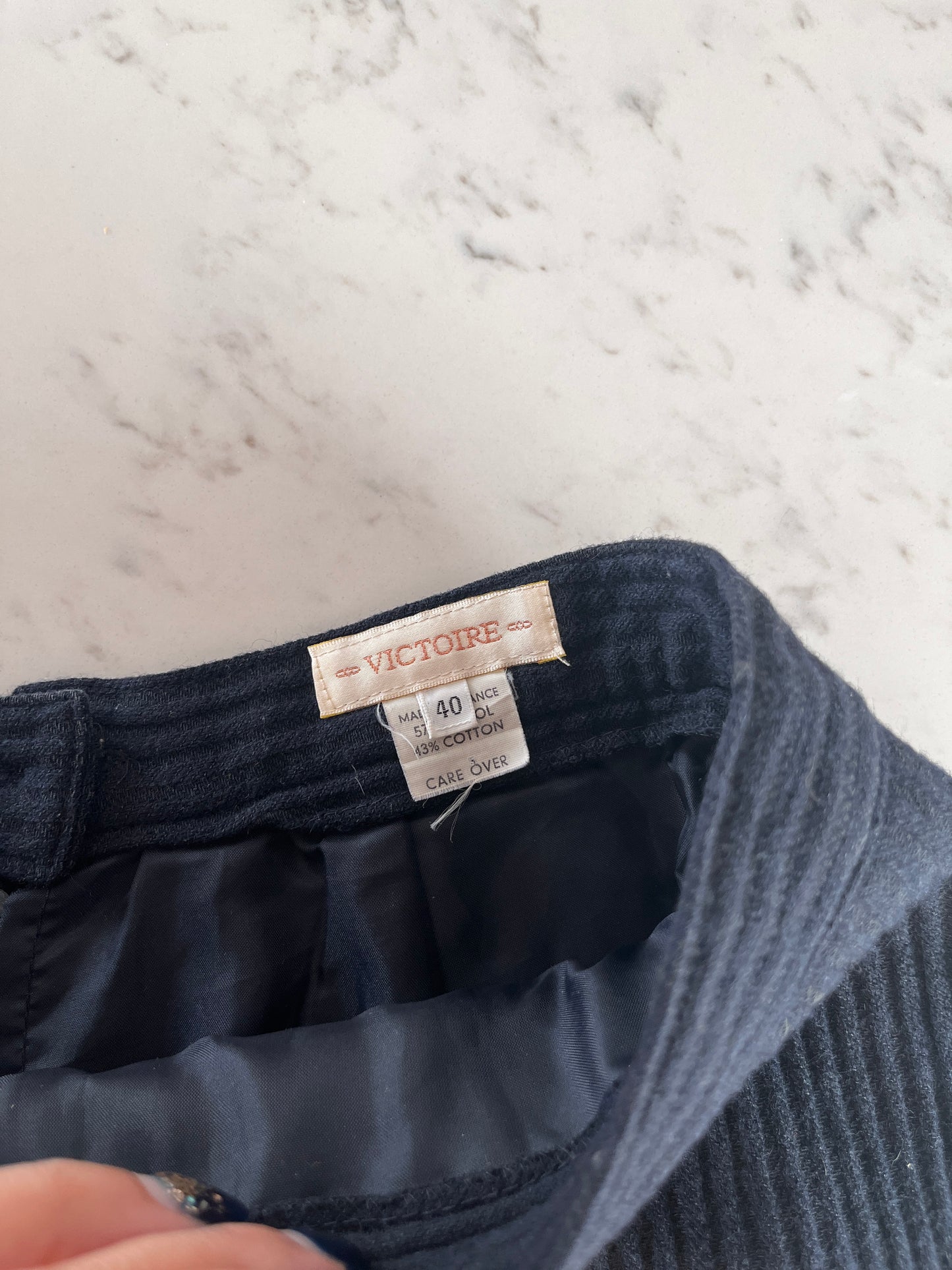 Vintage Victorie Wool Blend Mini Skirt in Navy