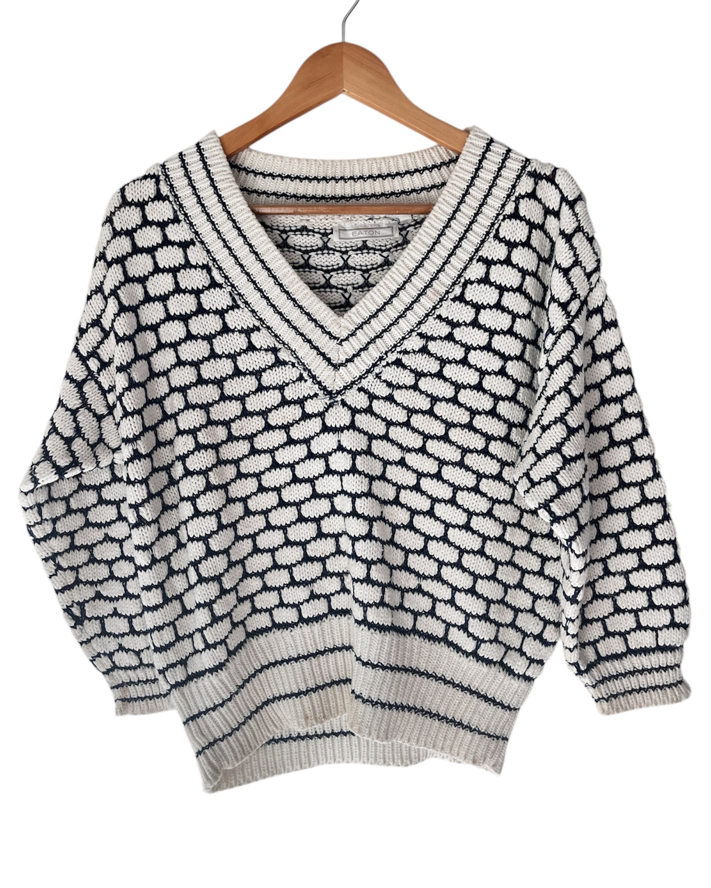 Vintage Eaton White Navy V-neck Jumper