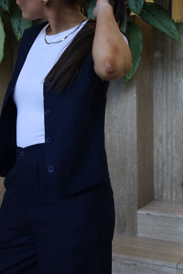 Nodi Linen Vest - Navy