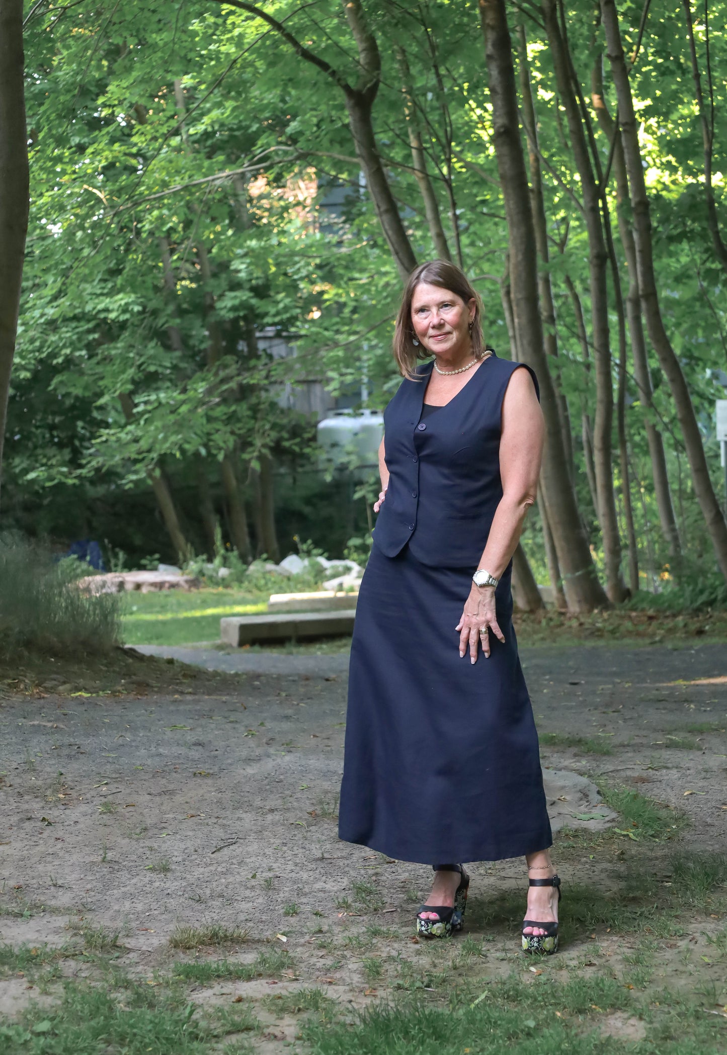 Lolona Linen Skirt - Navy
