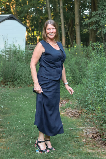 Lolona Linen Skirt - Navy