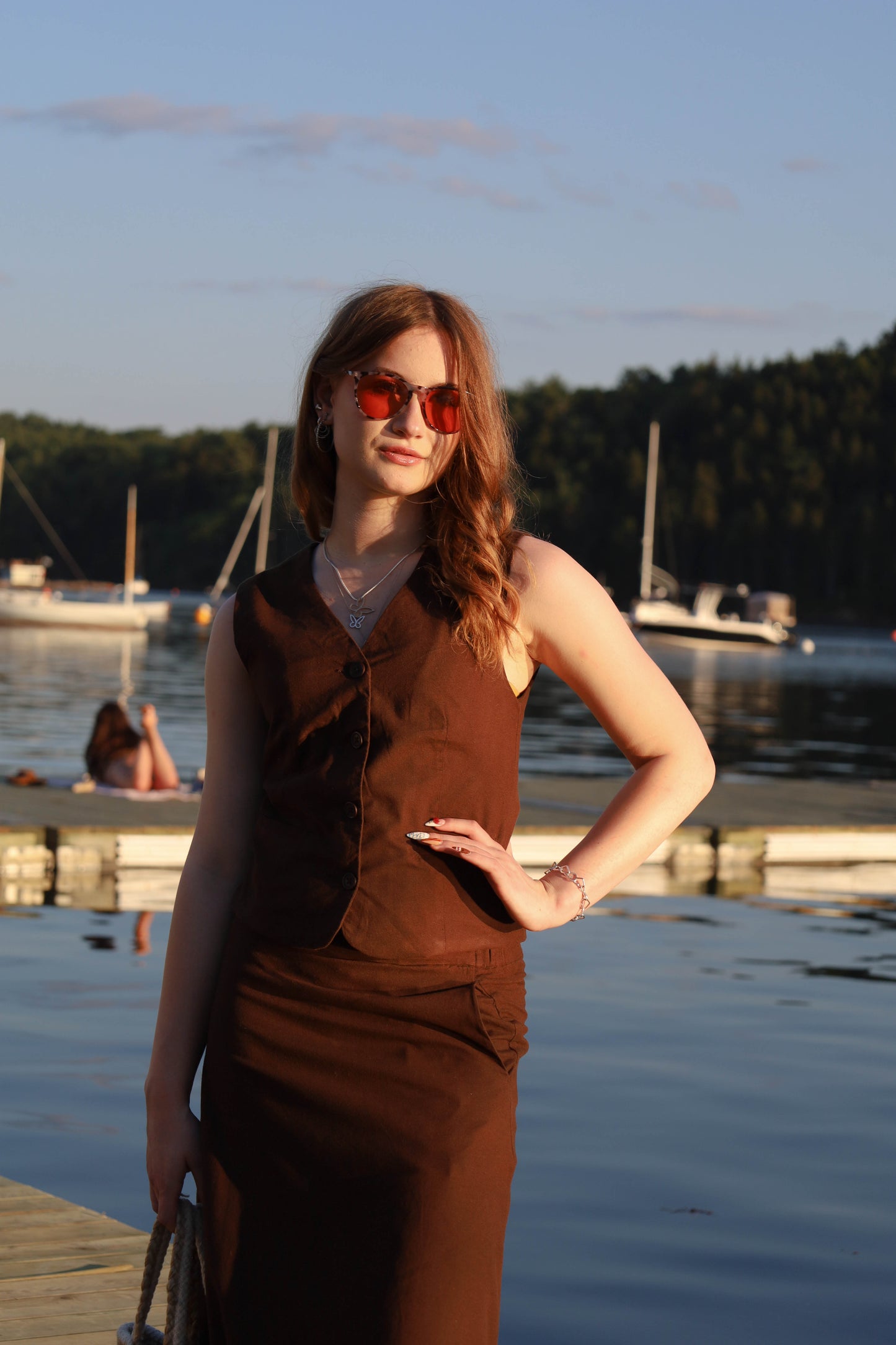 Nodi Linen Vest - Dark Brown